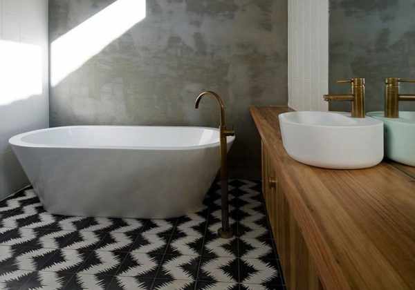 Оригинальная кафельная плитка – один из акцентов в дизайне ванной