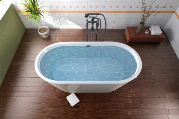 Ламинат позволяет создать уютную атмосферу в ванной