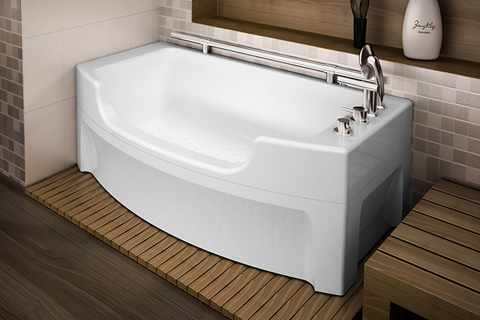 Акриловые ванны: достоинства и недостатки, характеристики и правильный уход