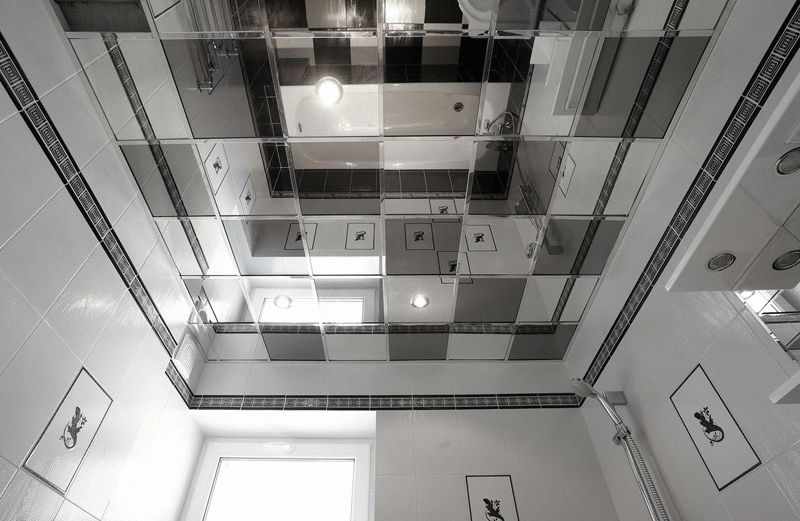Зеркальный потолок