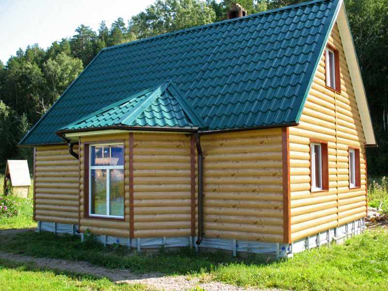 Светлый металлосайдинг
